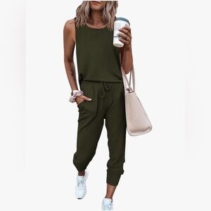 Olive Green Women's 2 piece set/tracksuit